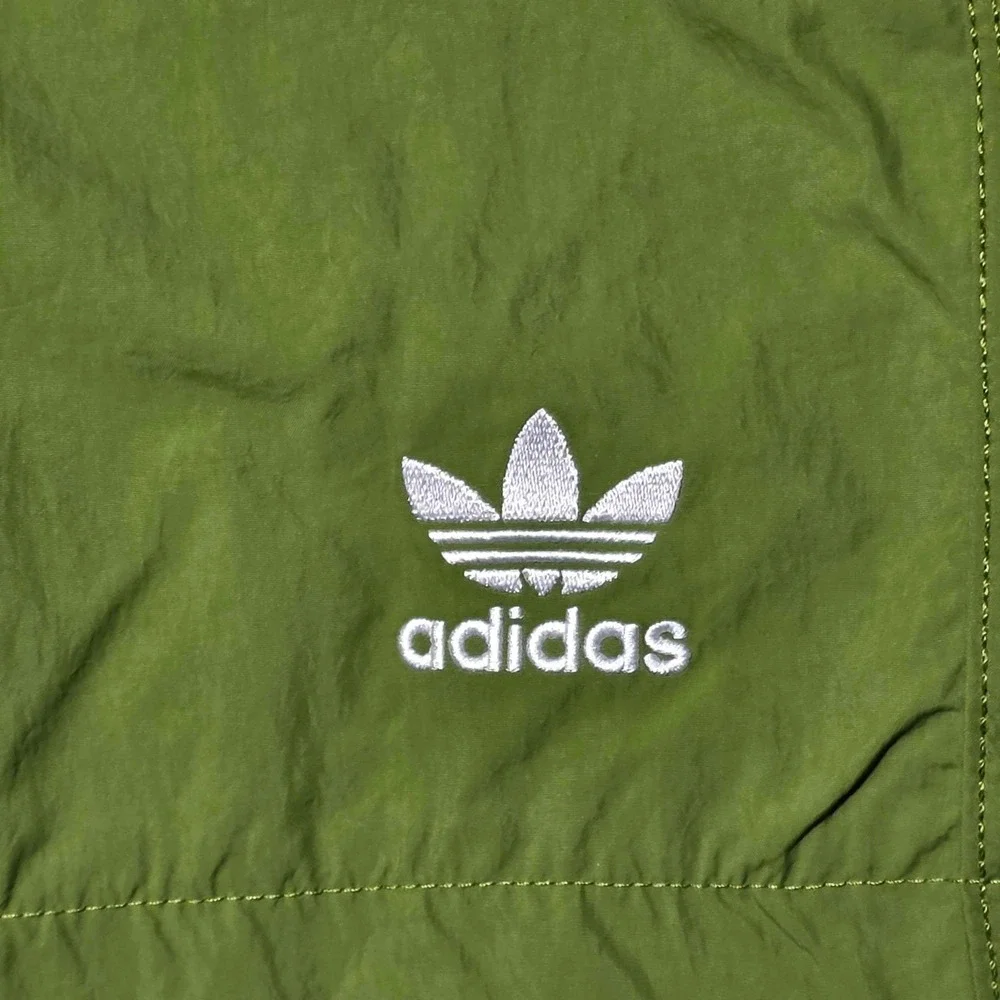Adidas Originals Trefoil Essentials Woven Shorts Men's XL Olive Green NWT KA0674